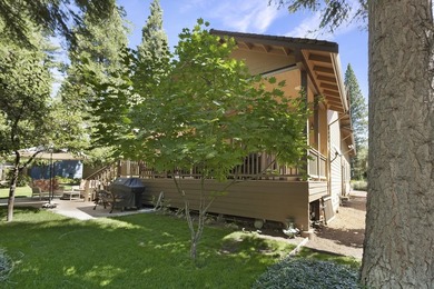 Welcome to your dream home, a perfect blend of elegance and - photo 37