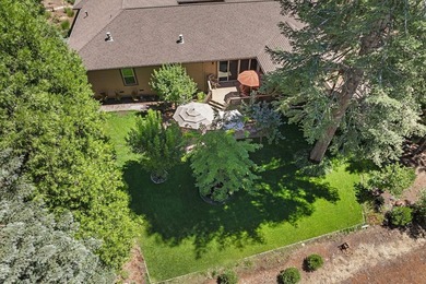 Welcome to your dream home, a perfect blend of elegance and - photo 44