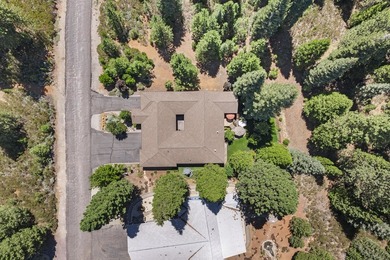 Welcome to your dream home, a perfect blend of elegance and - photo 47