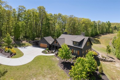 Discover refined mountain living in the heart of Chinquapin, a - photo 9