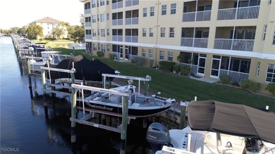 Caloosahatchee River Condo For Sale in Cape Coral Florida