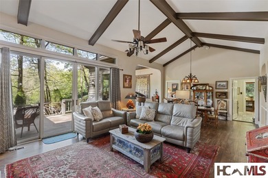 Charming Burlingame home with a brand-new roof, just a short - photo 10