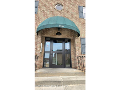Welcome home to this 2nd floor spacious one-bedroom co-op in the - photo 1