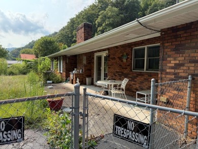 Lake Home For Sale in Grundy, Virginia