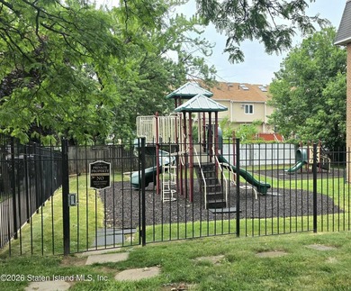 Welcome home to this 2nd floor spacious one-bedroom co-op in the - photo 4