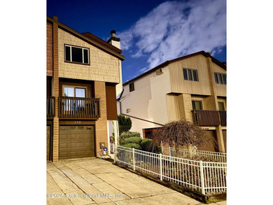 Quite possibly the home you have been waiting for! This spacious - photo 3