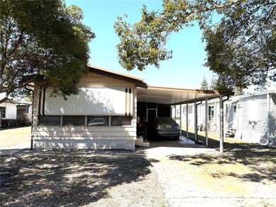 Lake Weohyakapka Home For Sale in Lake Wales Florida