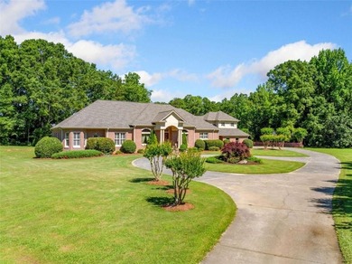 (private lake, pond, creek) Home For Sale in Kingston Georgia