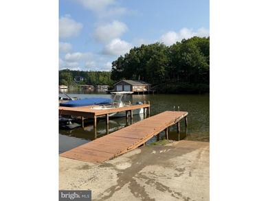 Peaceful Lake Living at its Best. Stunning New Construction! - photo 44
