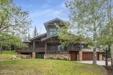 Location, luxury, and indoor/outdoor space abound at 2585 Aspen - photo 2