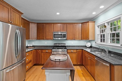 Experience the best of downtown Falmouth from this immaculate - photo 8