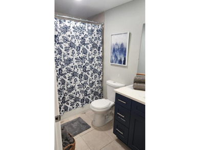 Located in the highly sought-after SoSo area of West Palm Beach - photo 11