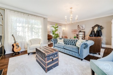 Stunning Ardsley Park residence (3127 sf) with lovely - photo 12
