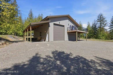 This is a great opportunity to live in a beautiful new shop home - photo 15