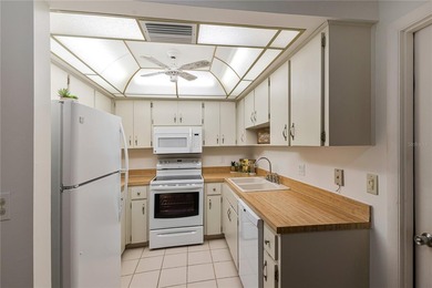 Virtually Staged. Rare Corner-Unit in the highly sought-after - photo 10