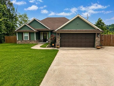 Welcome to this inviting Suburban Ranch style home located in a - photo 1