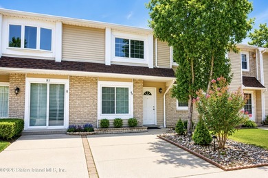 Welcome to this spacious and well-maintained two-bedroom condo - photo 1