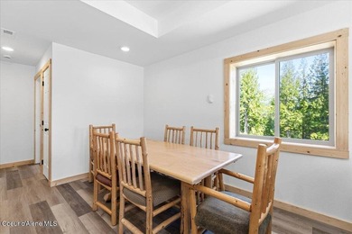 This is a great opportunity to live in a beautiful new shop home - photo 26