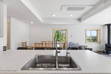 This is a great opportunity to live in a beautiful new shop home - photo 32