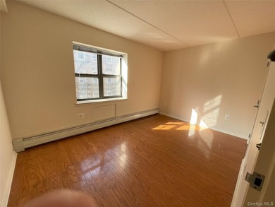 Prime Location, charming 2-Bedroom Co-op at 1259 Grant Ave #8A - photo 6