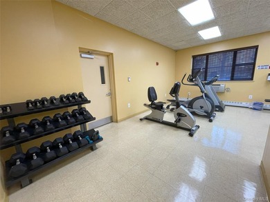 Prime Location, charming 2-Bedroom Co-op at 1259 Grant Ave #8A - photo 10
