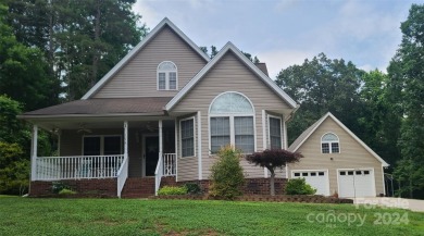 Lake Home For Sale in Mount Gilead, North Carolina