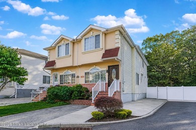 Welcome to this gorgeous semi-attached home in the heart of - photo 2