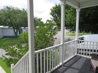 This very well appointed 3 bedroom 2 bath home is impressive - photo 5