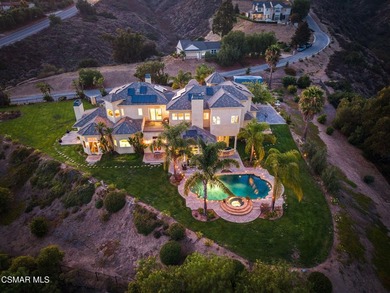 Welcome to a private world of elegance, serenity, and - photo 1