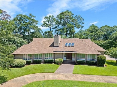 (private lake, pond, coastal) Home For Sale in Mobile Alabama