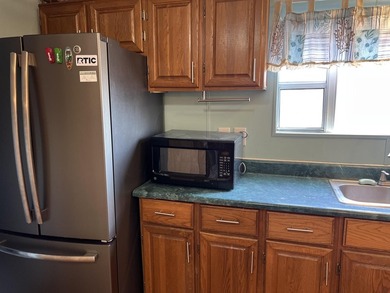 Beautiful Beach/Lake- Large 3-bedroom, 2-bath home situated on a - photo 6