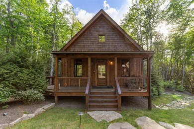 Charming Arts & Crafts mountain cabin in the prestigious gated - photo 3