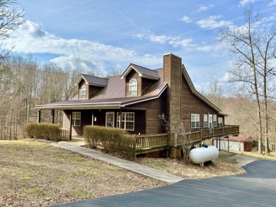 Lake Cumberland Home For Sale in Monticello Kentucky