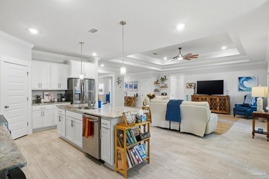 Must See this Gorgeous and spacious 4 bedroom 3 bathroom - photo 12