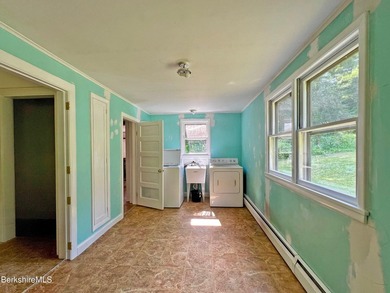 Great potential in a lovely setting. Located on a dead end, this - photo 15