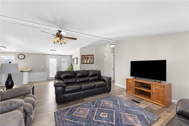 UNBEATABLE VALUE IN LINN VALLEY LAKES! Discover your dream - photo 16