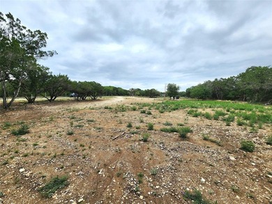 Unrestricted 1.24-acre corner lot in Lakehills offering a great - photo 7