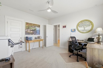 Must See this Gorgeous and spacious 4 bedroom 3 bathroom - photo 18