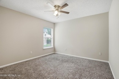 Cul-de-sac and brick home near NAS has freshly Painted neutral - photo 34
