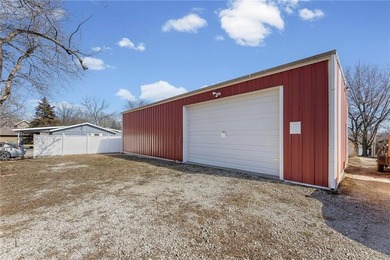 UNBEATABLE VALUE IN LINN VALLEY LAKES! Discover your dream - photo 36