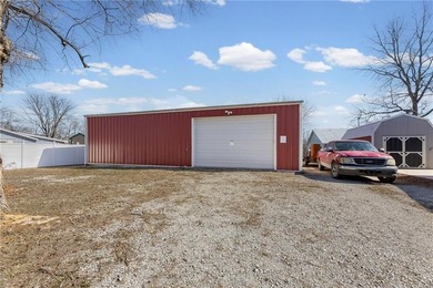 UNBEATABLE VALUE IN LINN VALLEY LAKES! Discover your dream - photo 38
