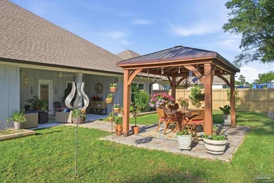 Must See this Gorgeous and spacious 4 bedroom 3 bathroom - photo 39