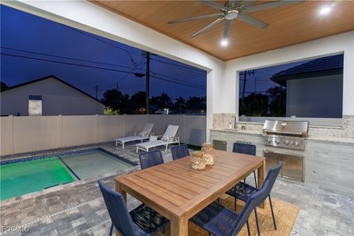 Recently built and currently operating as a luxury short-term - photo 3