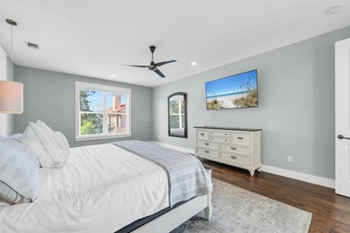 Welcome to 48 Ruth Street, a beautifully appointed coastal - photo 5