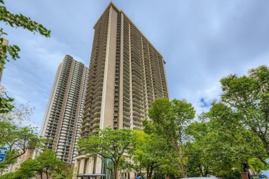 Lake Home For Sale in Chicago, Illinois