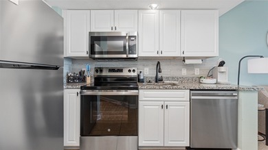 Fully furnished 1 bedroom condo that has been exceptionally well