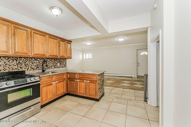 WELCOME TO 1841 RICHMOND RD LUXURY LIVING IN EXQUISITE LOWER - photo 8