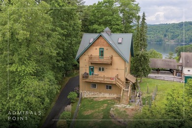 Move-in ready and thoughtfully designed for low-maintenance - photo 2