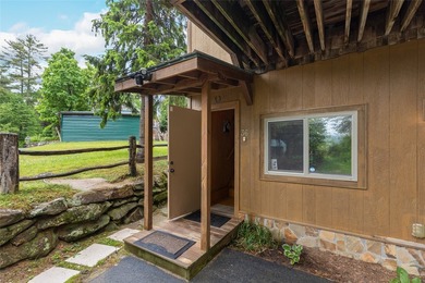 Move-in ready and thoughtfully designed for low-maintenance - photo 10