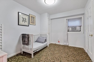 Welcome to this lovely side hall colonial boasting 4 bedrooms, 3 - photo 24